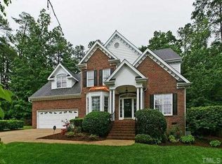 102 Carric Bend Ct, Cary, NC 27519