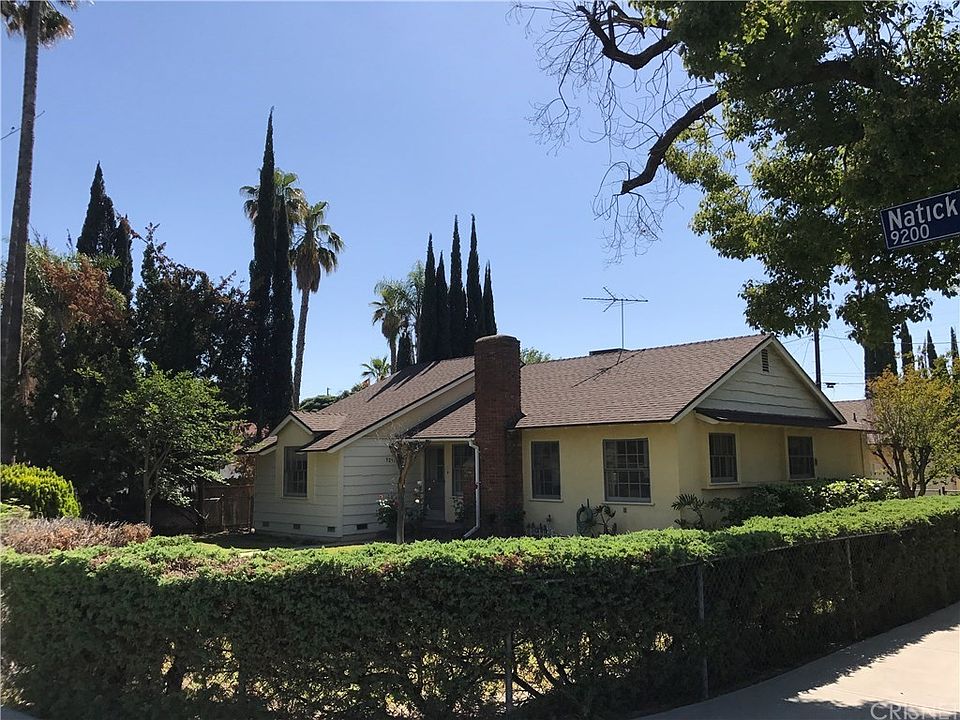 Corner lot home