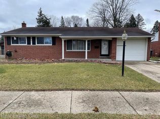 35955 Hees St, Livonia, MI 48150