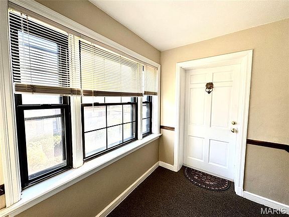 5th image of 35 Topton Way APT 2W