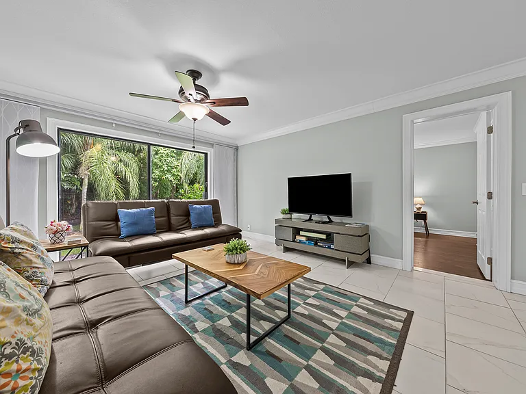 5312 Treetops Dr #H-102 — Photo 1