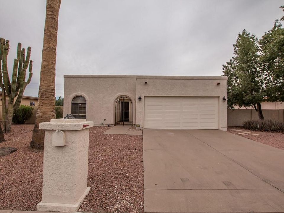 1st image of 26441 S Saddletree Dr