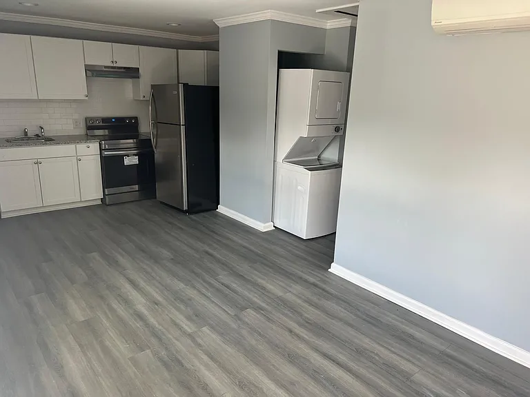 720 Formwalt St SW #1 — Photo 7