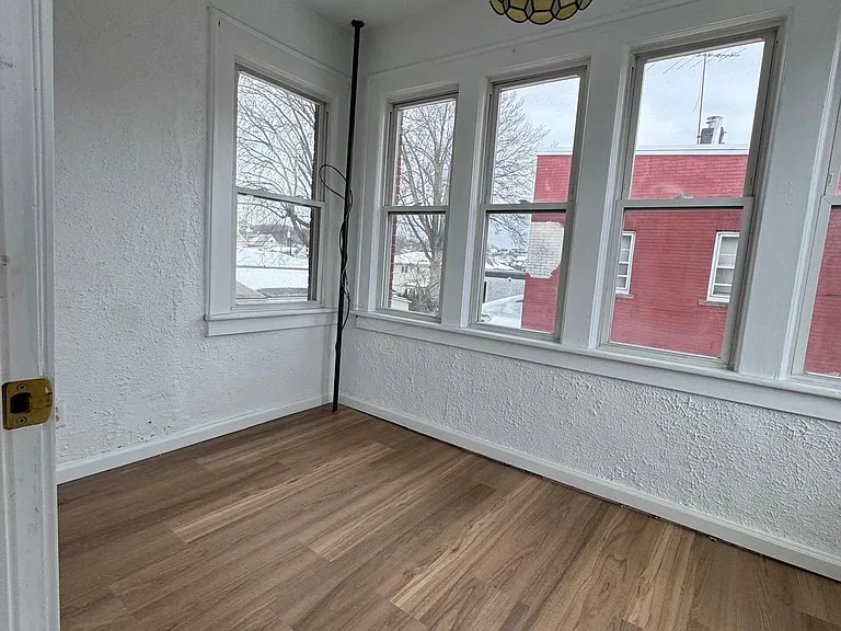 334 Midland Ave #2 — Photo 16