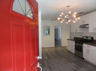 10867 Fruitland Dr, Studio City, CA 91604