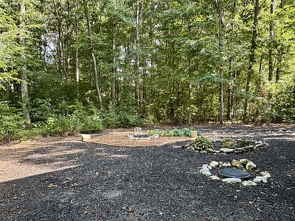 3rd image of 310 Paoli Trce
