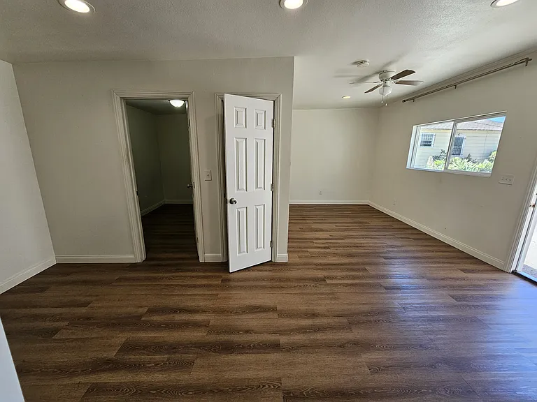 1610 S Orange Dr #1612-1/2 — Photo 8