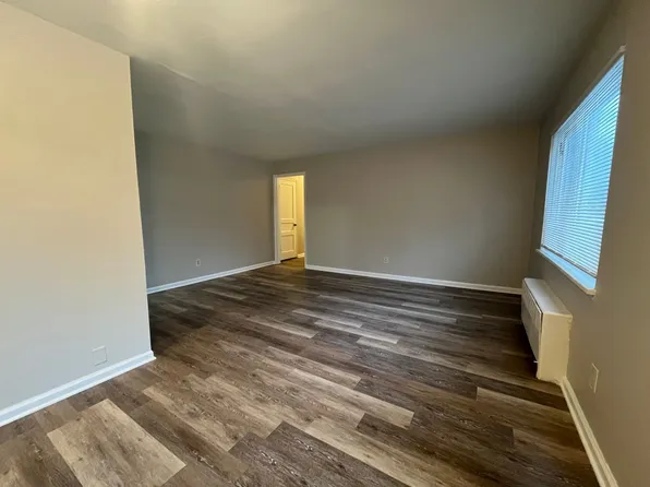 Maplewood Hills, 29 Bennington Dr #49-C, Rochester, NY 14616