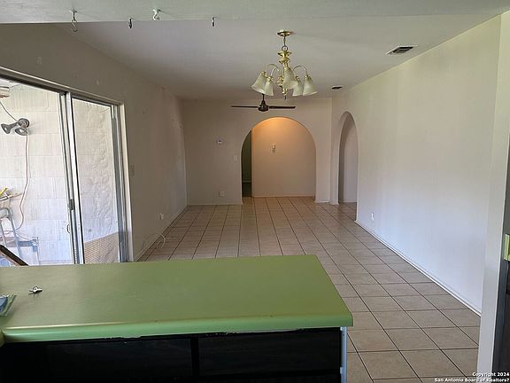 4th image of 2026 MOSSY CREEK DR