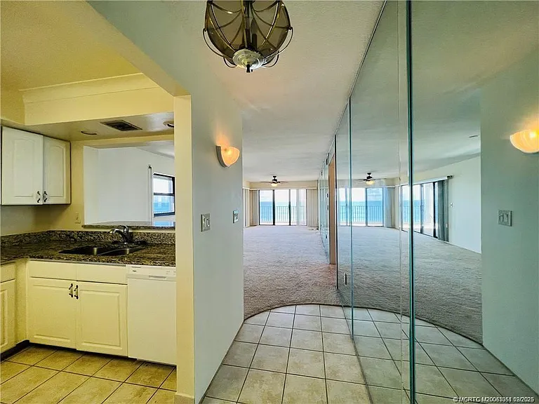 7410 S Ocean Dr #605 — Photo 10