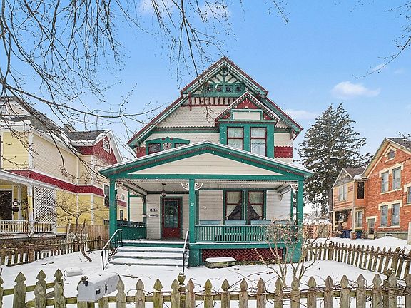 2nd image of 1212 5th St