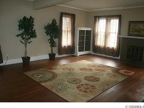 5th image of 23 Pearl St