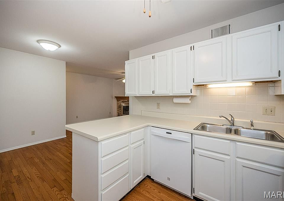 10th image of 1300 Holgate Dr Unit G6