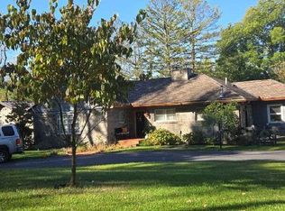 3525 Altonah Rd, Bethlehem, PA 18017