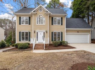 410 Widdington Ln, Cary, NC 27519