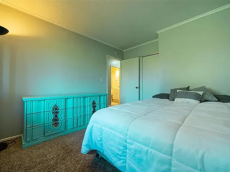 129 Carmel Woods Dr — Photo 14