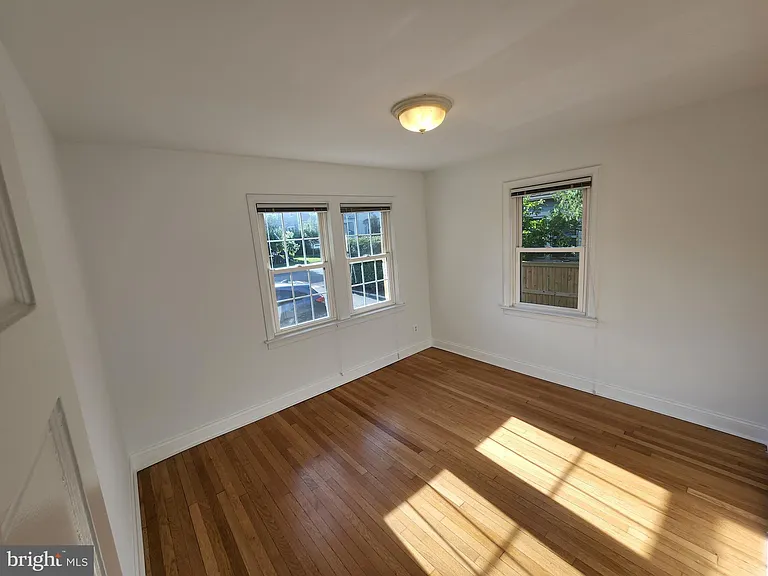 1227 N Utah St #3 — Photo 37