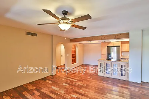 7557 N Dreamy Draw Dr #212 Photo 1