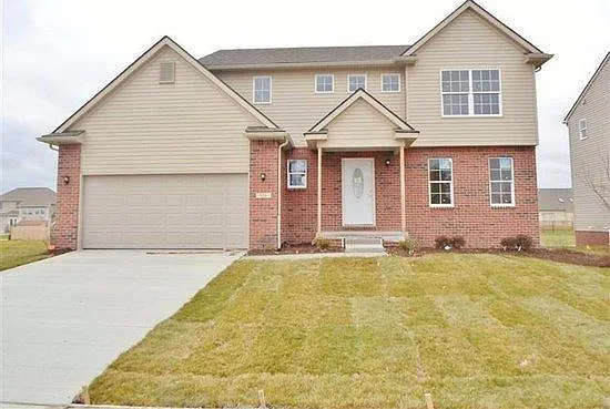 642 Poppy Ln photo 1
