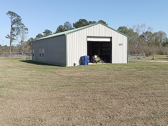 3rd image of 357 Kayla Dr