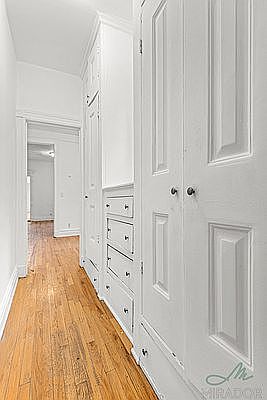 5th image of 402 W 46th St APT 5W