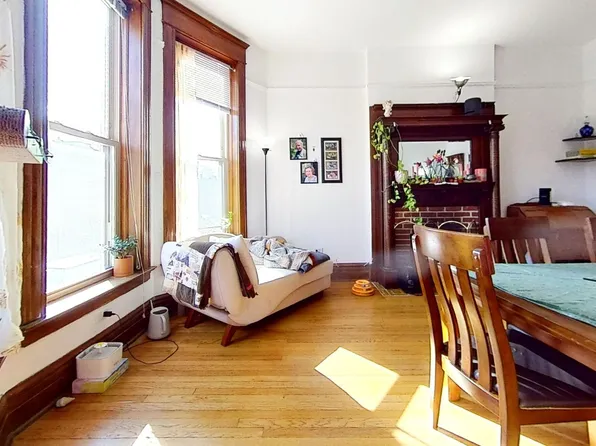 3638 N Lakewood, 3638 N Lakewood Ave APT 2, Chicago, IL 60613