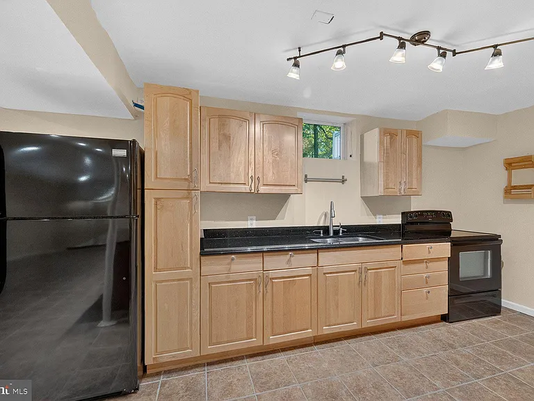 12600 Maidens Bower Dr — Photo 49