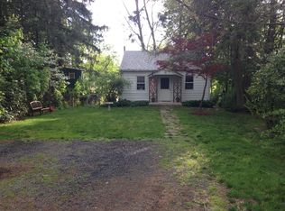 13 Oak Dr, New Windsor, NY 12553