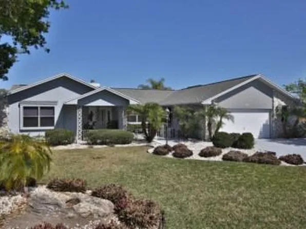 37 Cleveland Ct, Palm Coast, FL 32137