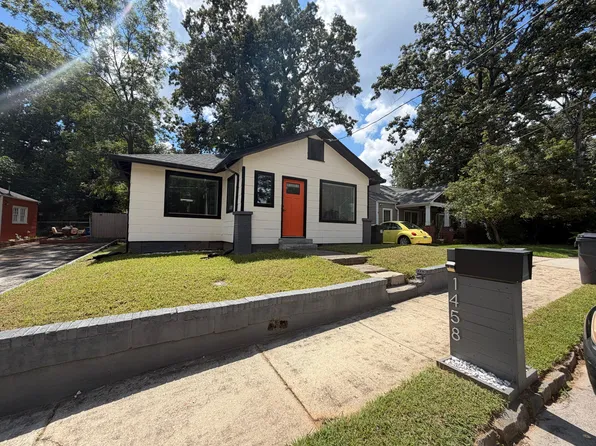 1458 Hawthorne Way, East Pt, GA 30344