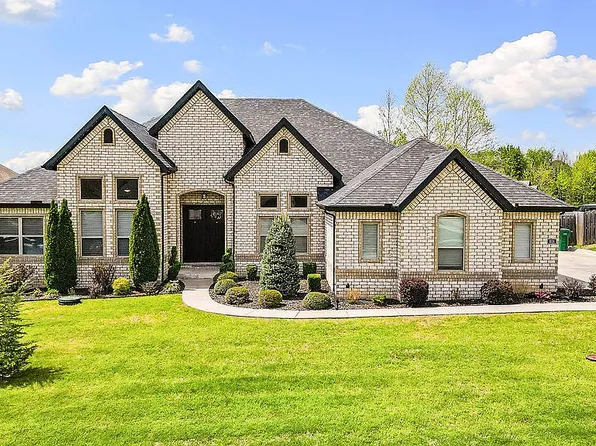614 Oriole Dr, Springdale, AR 72762