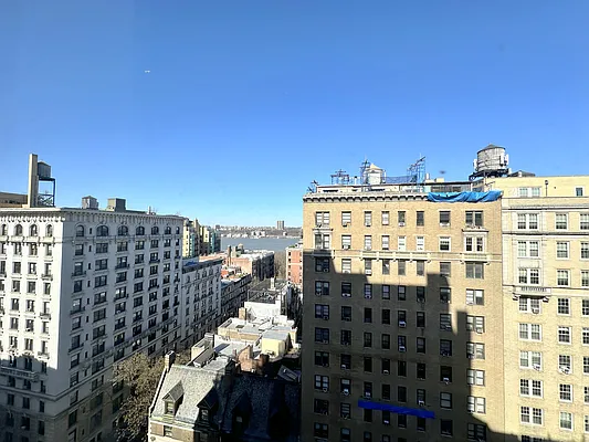 Rented by Highline Residential | media 19