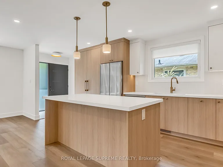 485 Anthony Dr — Photo 11