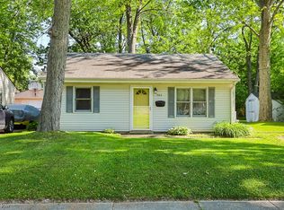 562 Case Ave, Elyria, OH
