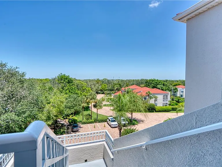 1540 Clermont Dr #F-403 — Photo 24