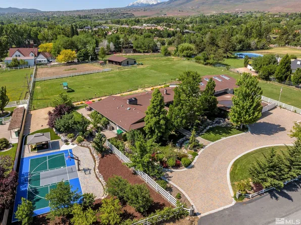 1820 View Crest Dr, Reno, NV 89511