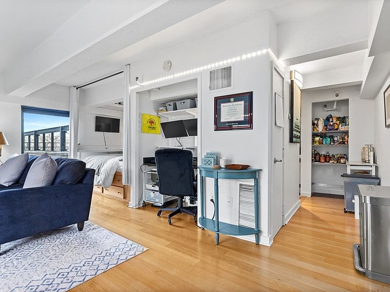 42 8th St Charlestown, MA, 02129 Apartments for Rent Zillow