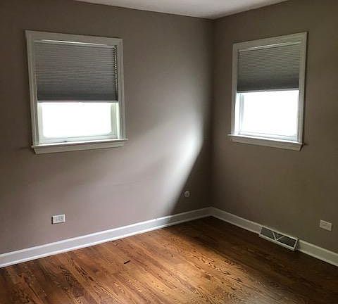 2nd image of 1550 N Mura Ln