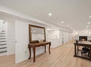 5 Christina Cres #4, Toronto, ON M1R 4H7