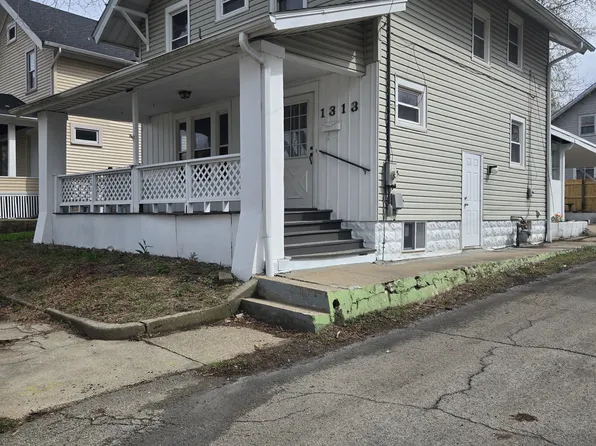 1313 Benton St, Rockford, IL 61107