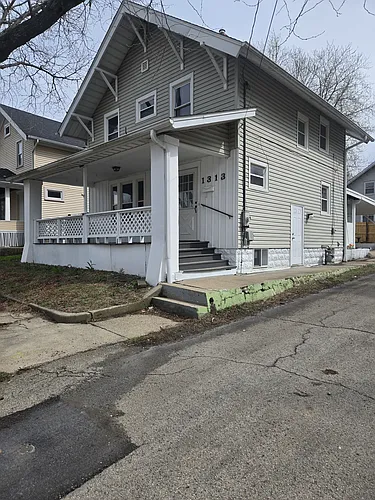 1313 Benton St Photo 1