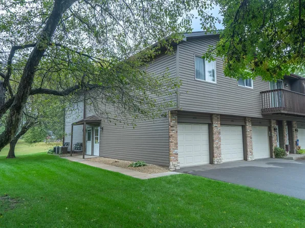 2254 Pinehurst Ln, Stillwater, MN 55082