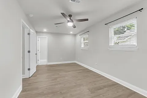 109 Camellia Rd — Photo 20