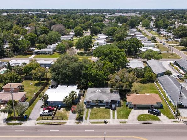 saint-petersburg-florida-348493392 picture