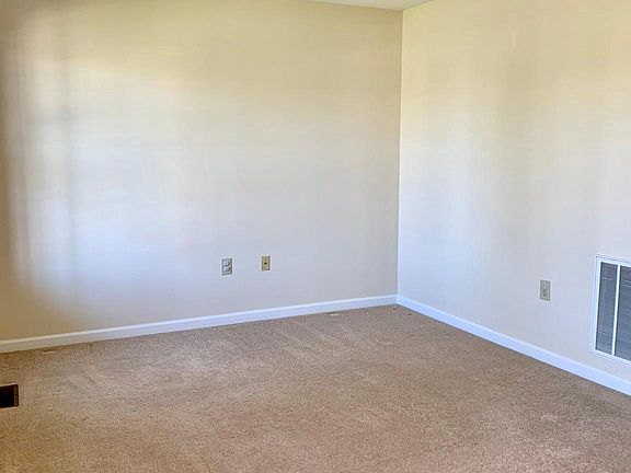 2nd image of 107 Corral Dr