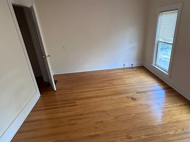 183 Wall St — Photo 13