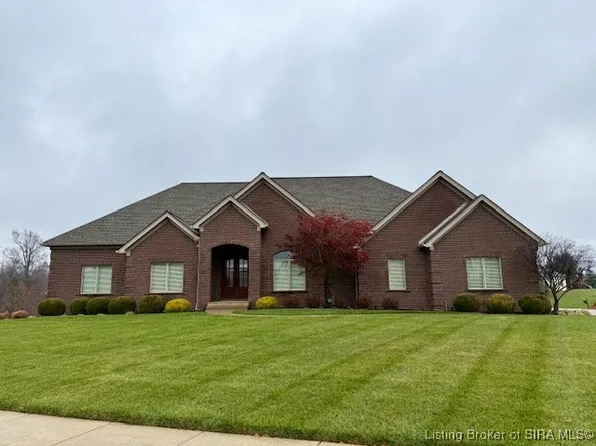 1900 Grape Arbor Way, Floyds Knobs, IN 47119