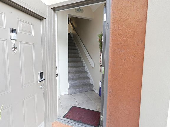 4th image of 409 Fountainhead Cir Unit 236