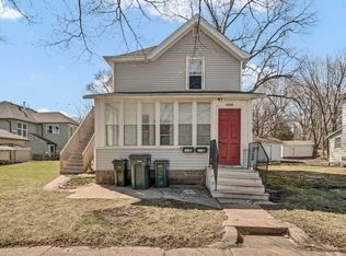 1315 State St #A, Cedar Falls, IA 50613