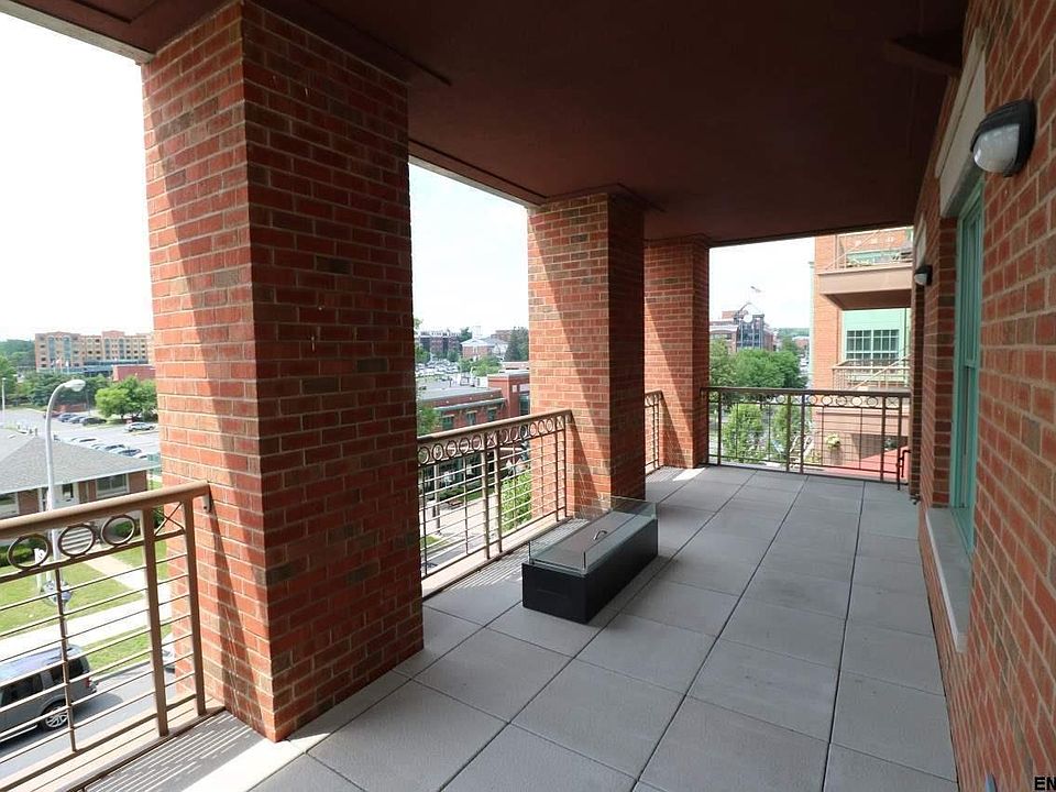 1st image of 268 Broadway